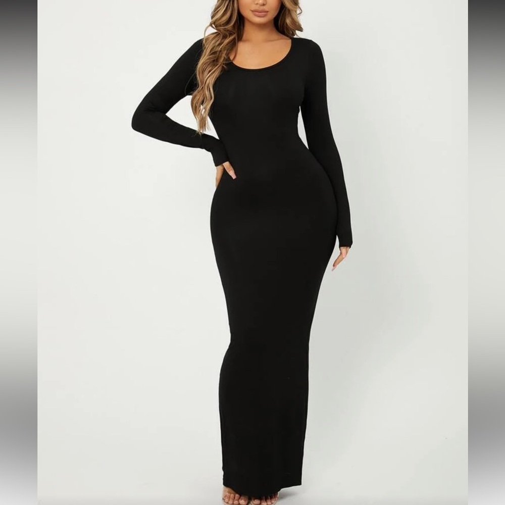 Elegant BlackLong Sleeve Dress